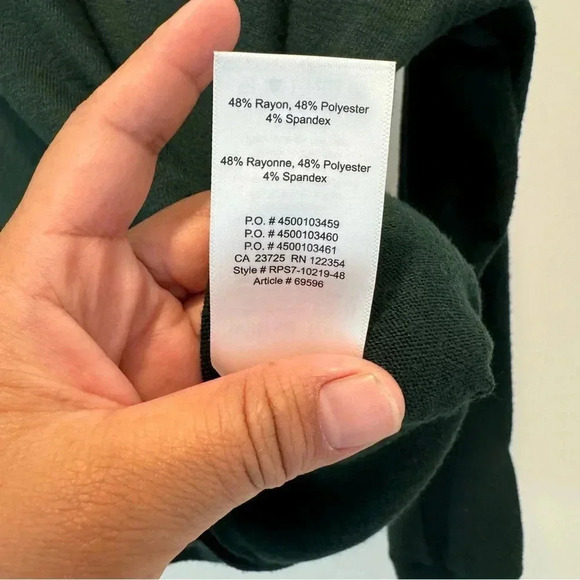 Wilfred Free Shirt Womens XXS  Green V Neck Pullover Sweater Tee Classic - Picture 3 of 7